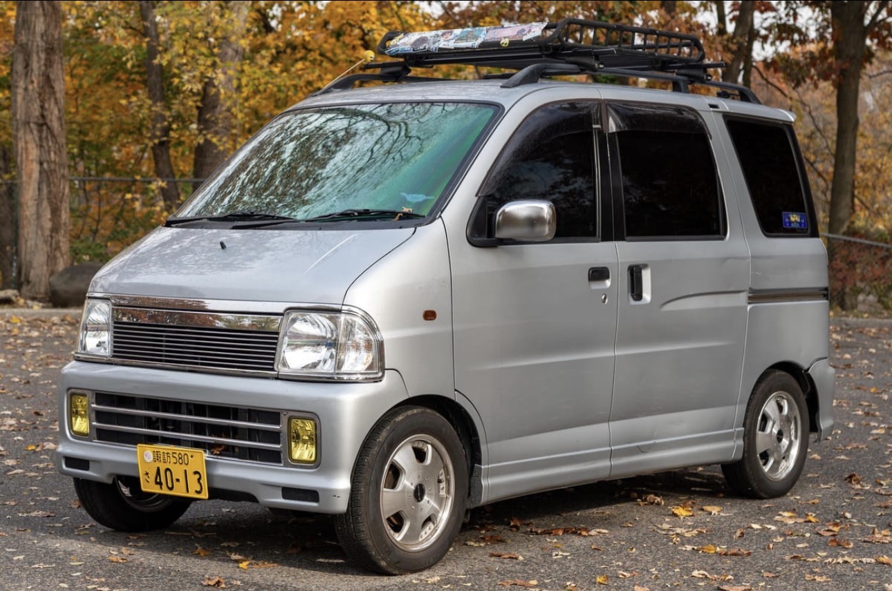 Daihatsu Atrai