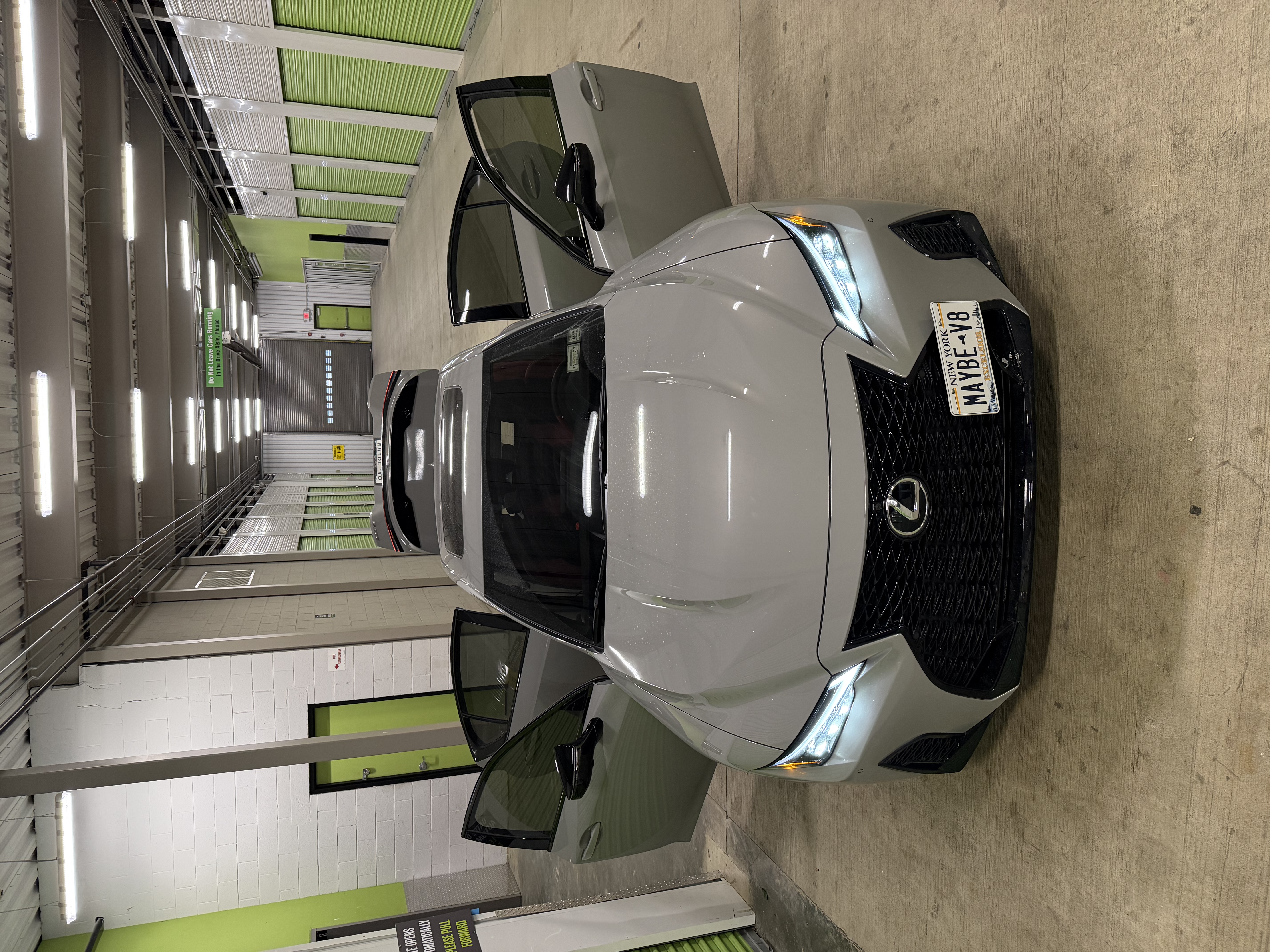 Lexus Is500
